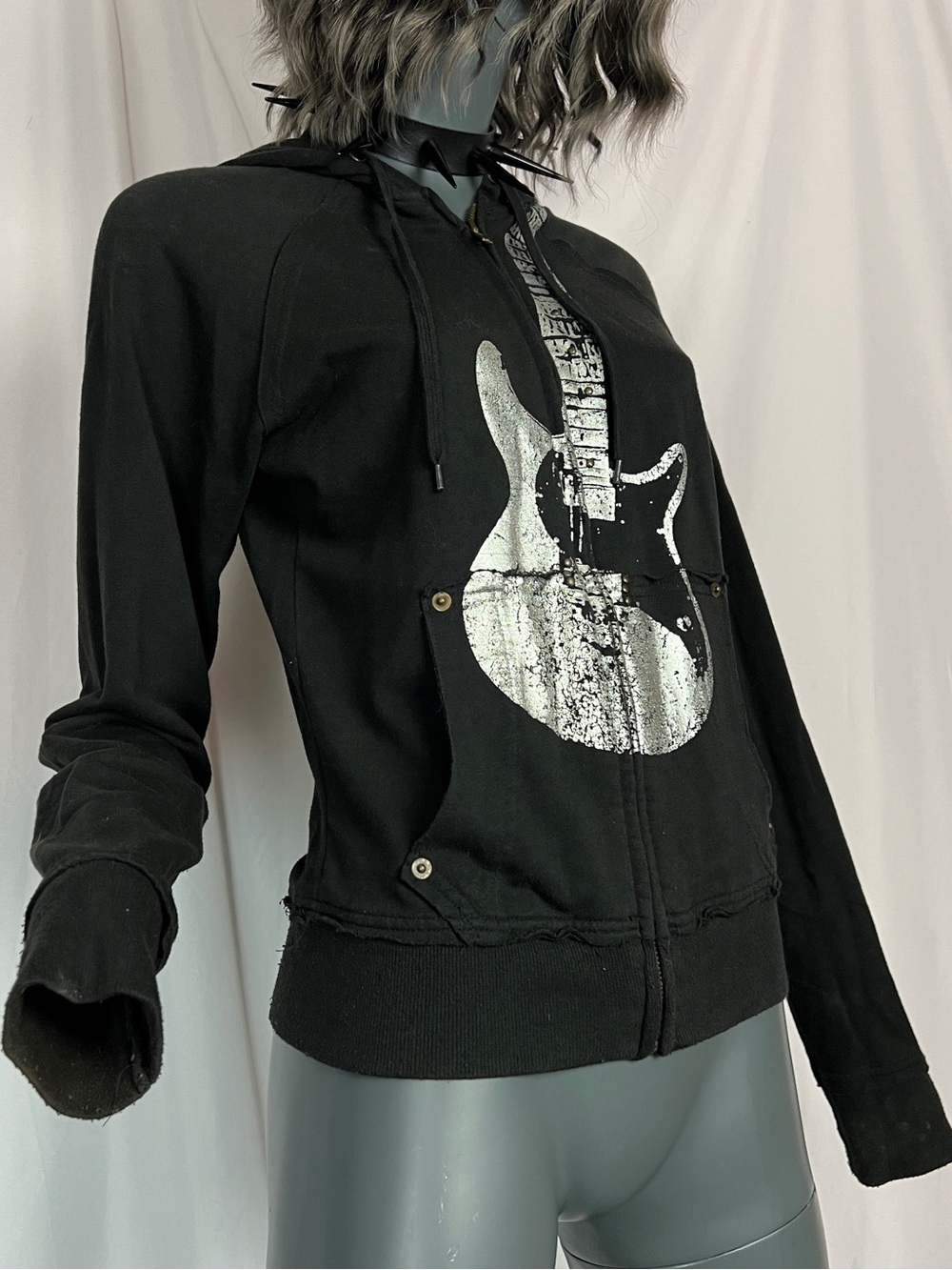 Vintage Y2K Black & Silver Metallic Guitar Lightweight Hoodie